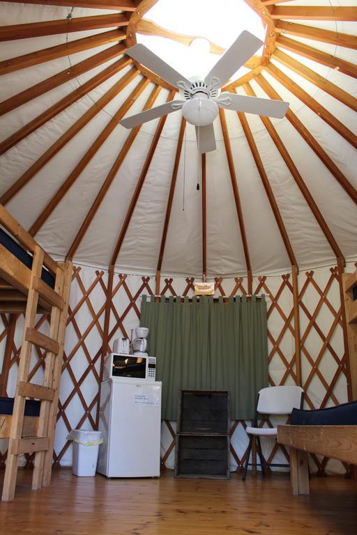 Hotel Tranquil Timbers Yurt 3 Sturgeon Bay Exterior foto